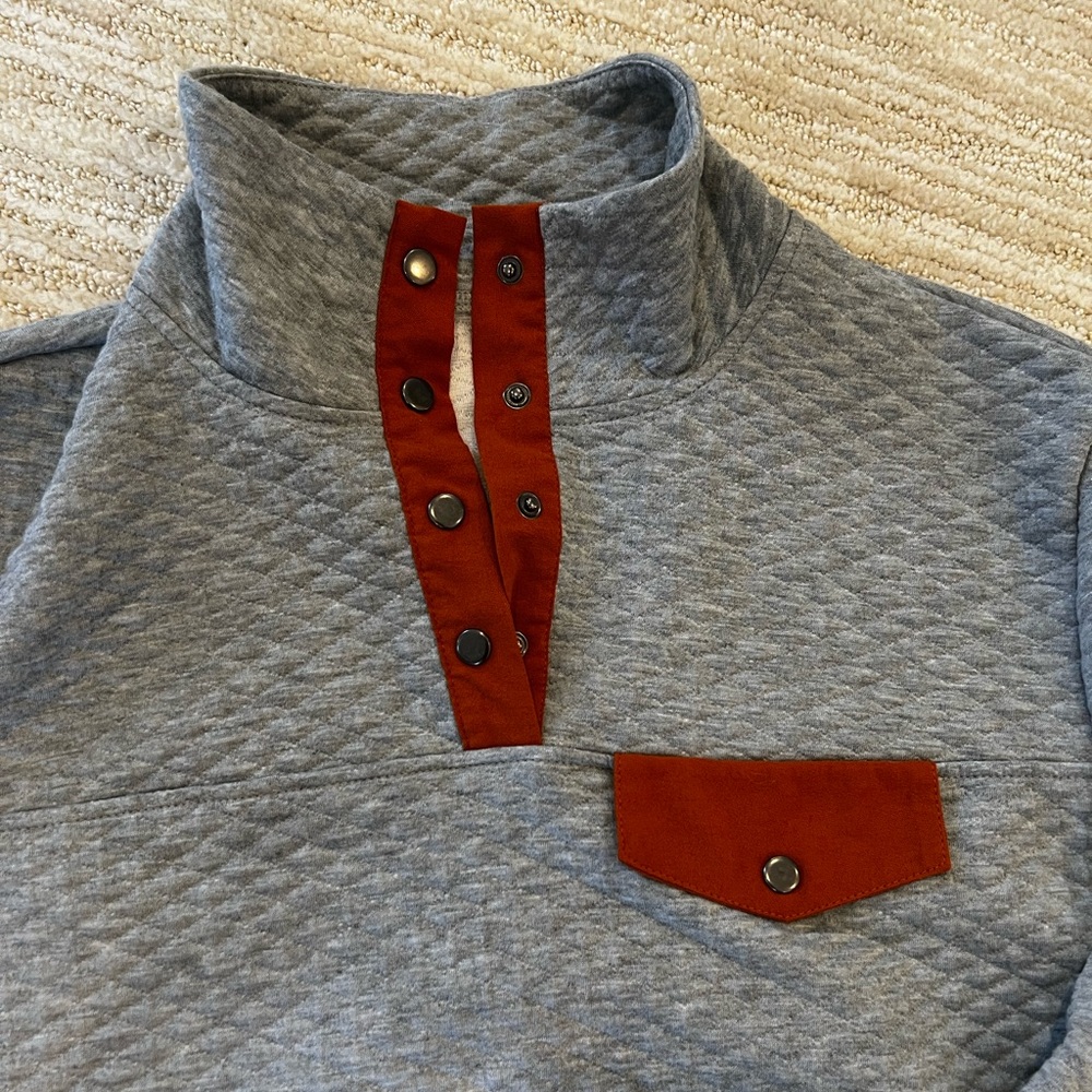 Lightweight pullover - Picture 2 of 2